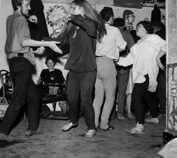 photo: Eel Pie Island dancing